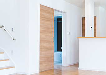 室内ドアの交換